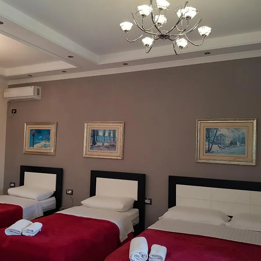 ***  Hotel Erandi Rinas Albania