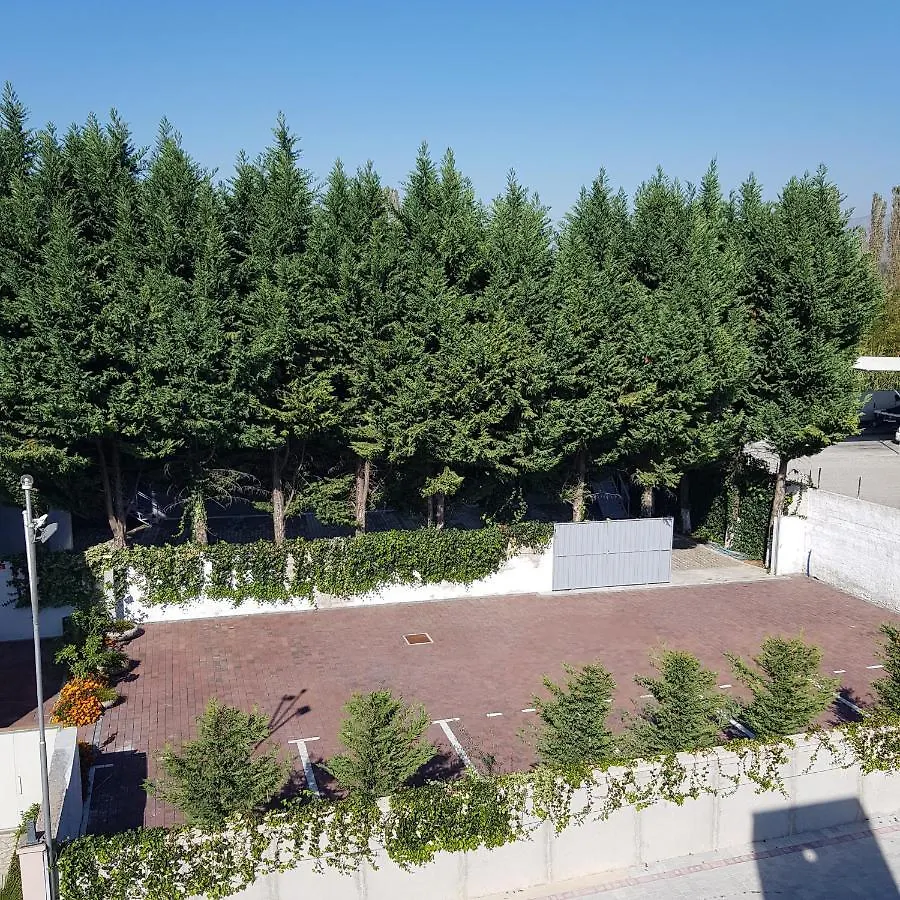 Hotel Erandi Rinas 3*,  Albania